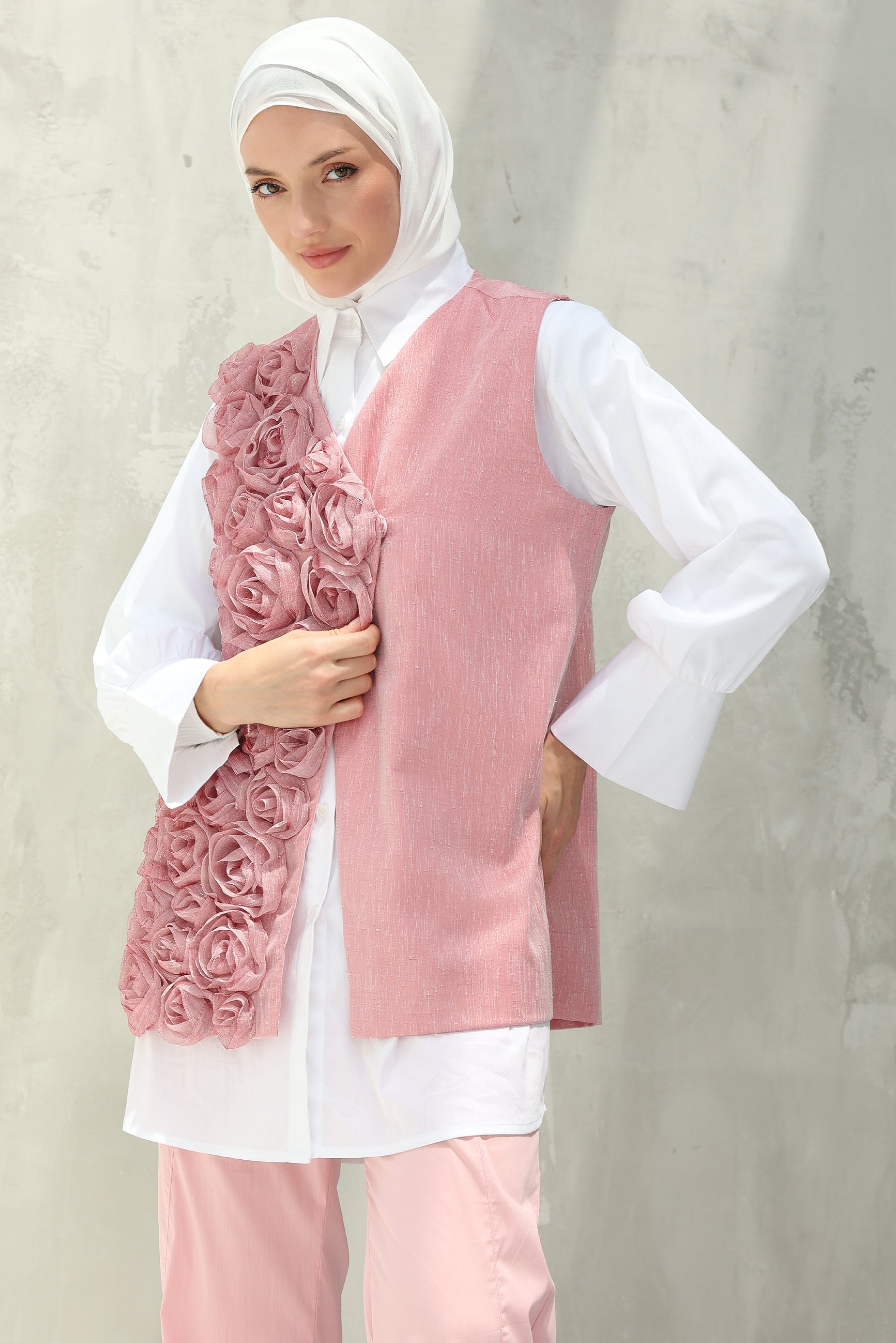 Al-Taif Floral Vest