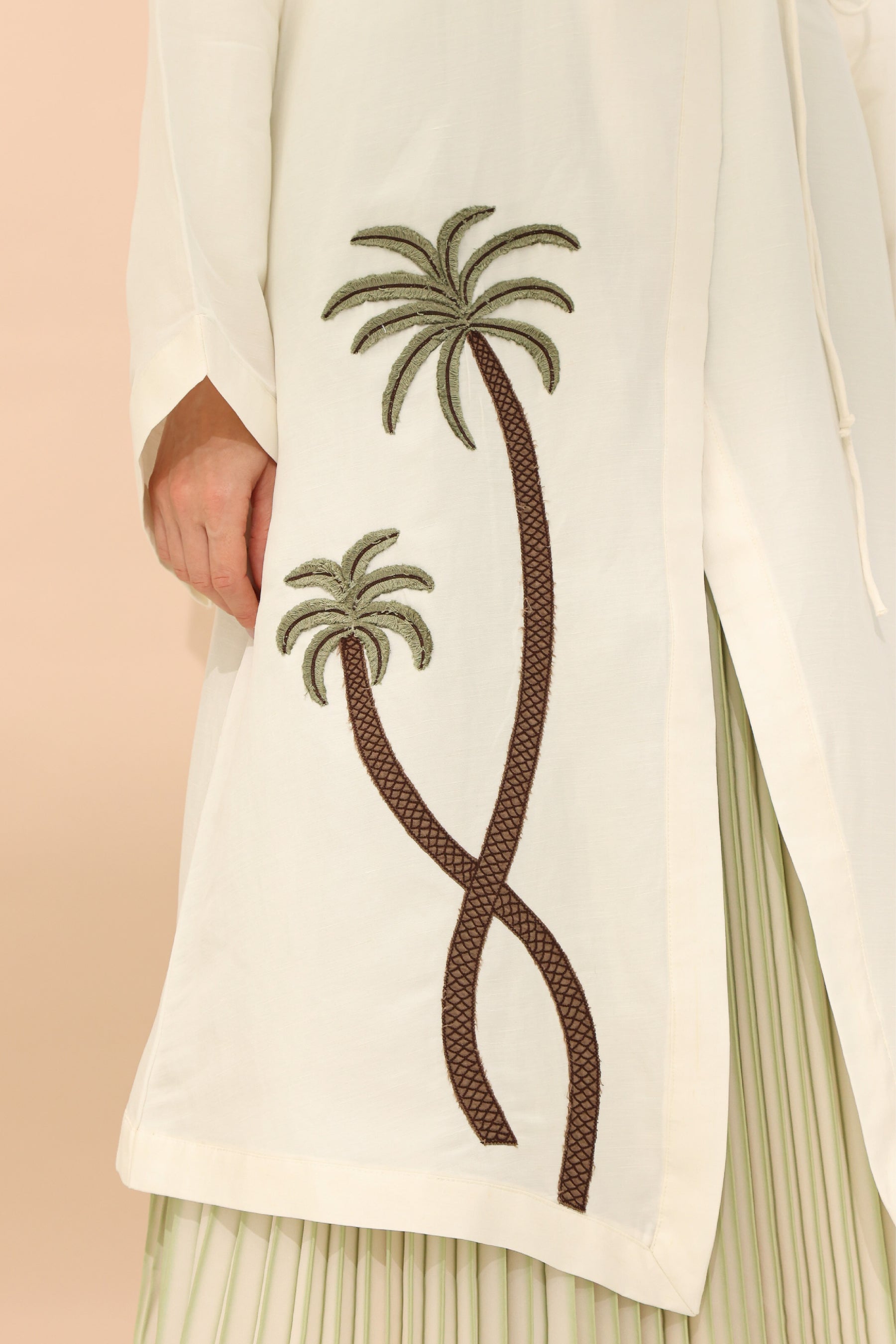 Kimono with Date Palm Embroidery