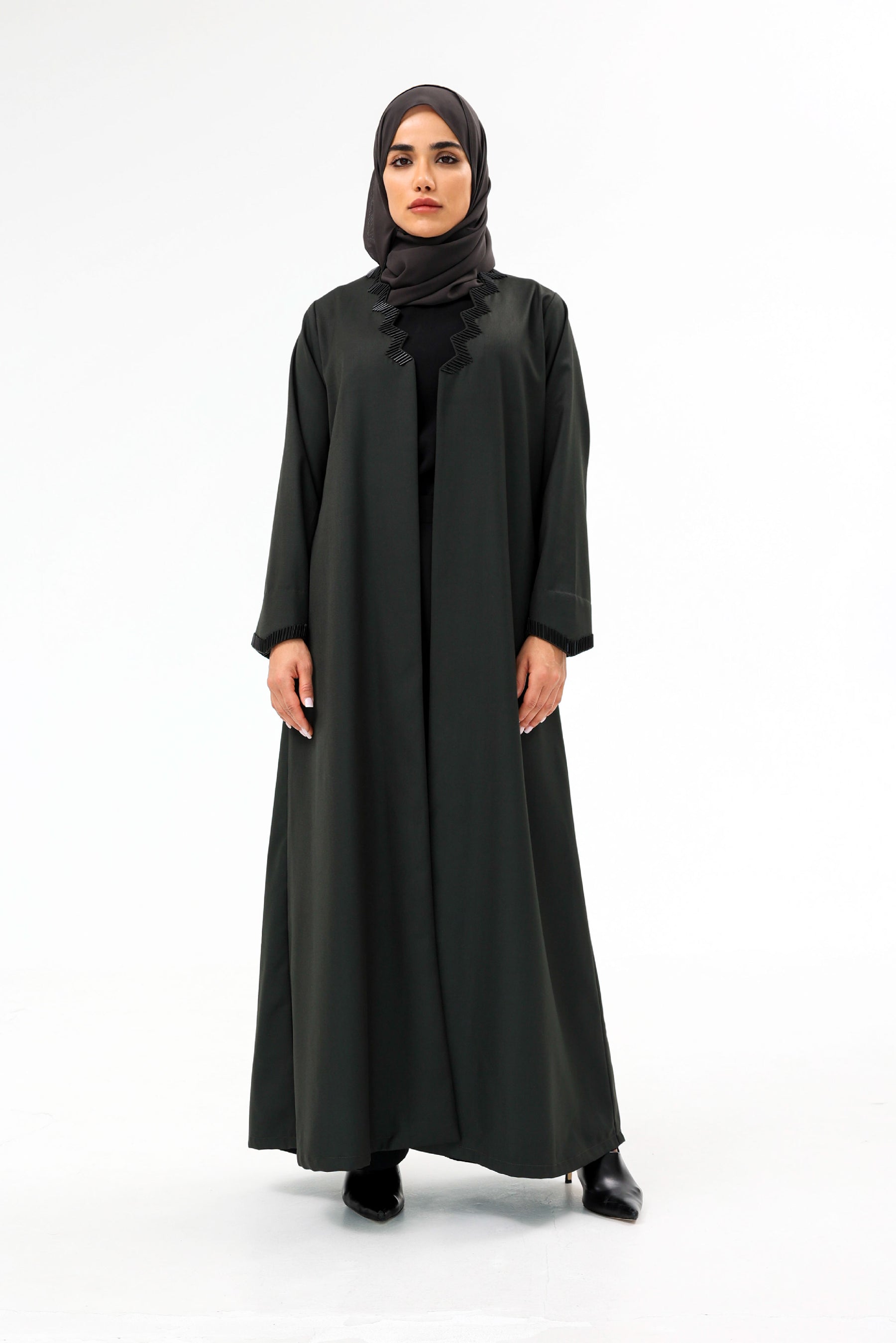 Zigzag Abaya